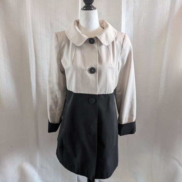 Tahari Colorblock Coat Cream Black Cotton Blend Size Small Overcoat Classic - Picture 1 of 14